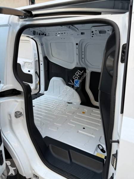 Комерційні автомобілі Ford
