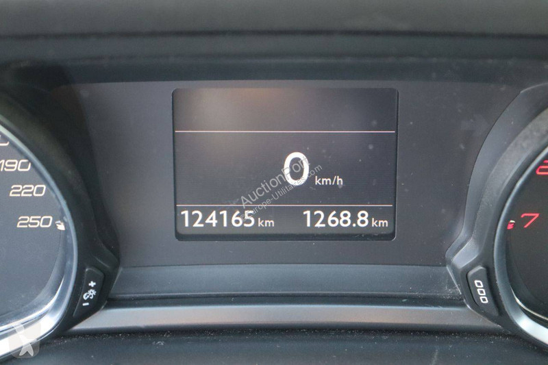 Véhicule utilitaire Peugeot
