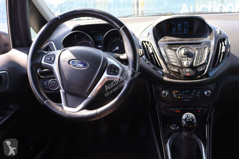 Véhicule utilitaire Ford  B-MAX