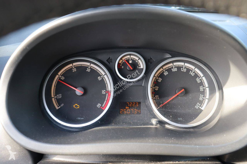 Véhicule utilitaire Opel