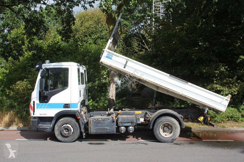 Véhicule utilitaire Iveco 80-210