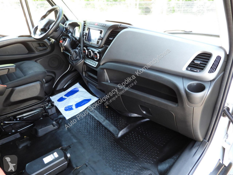 Furgoneta Iveco 35S18 DAILY