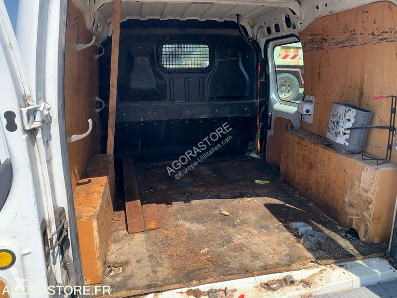 Véhicule utilitaire Ford T.CONNECT