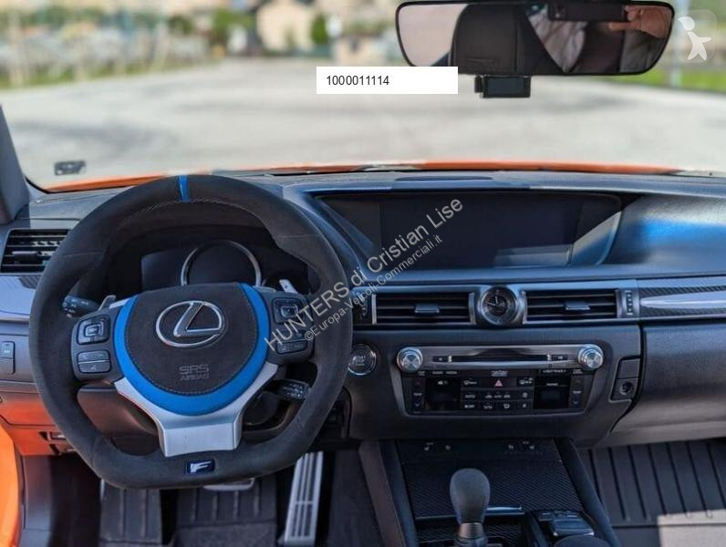 Autoutilitară Lexus GS