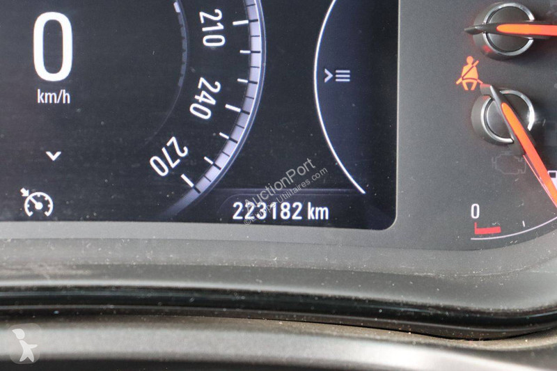 Véhicule utilitaire Opel Sports SW