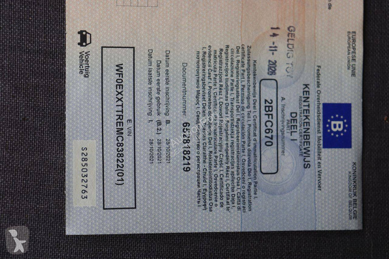 Véhicule utilitaire Ford