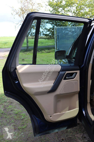 Véhicule utilitaire Land Rover HSE i6