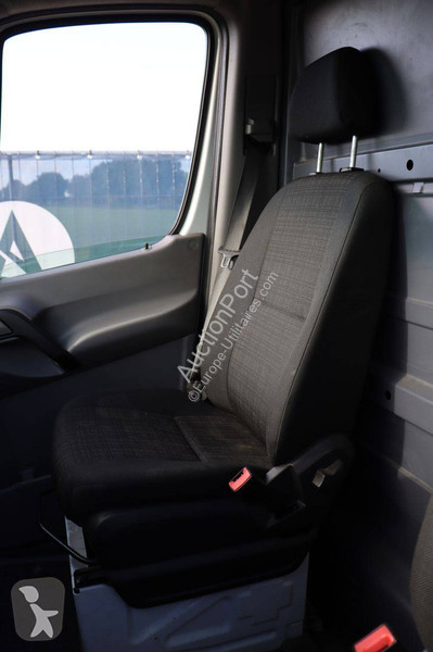 Véhicule utilitaire Mercedes