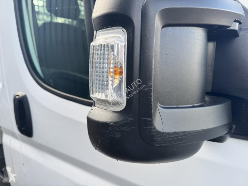 Citroën JUMPER 3T5 PLATEAU 4M20 2.2 HDI 140CH van