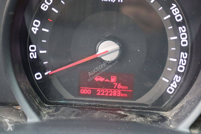 KIA  van