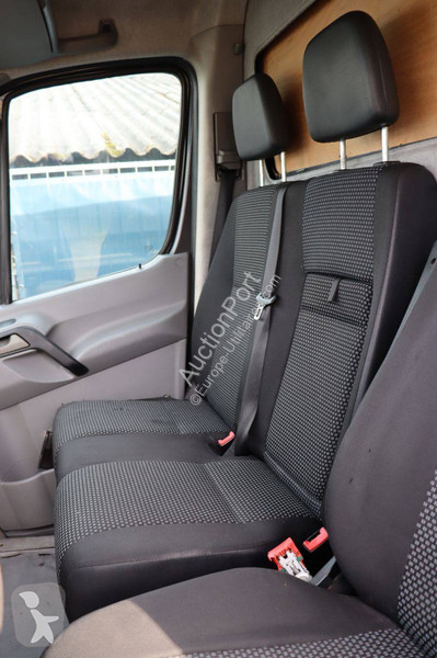 Véhicule utilitaire Mercedes