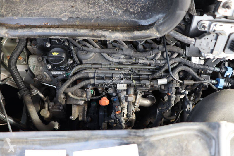 Véhicule utilitaire Peugeot