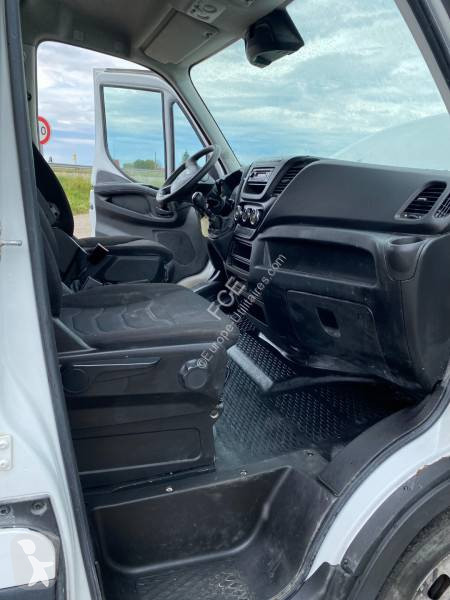 Véhicule utilitaire Iveco