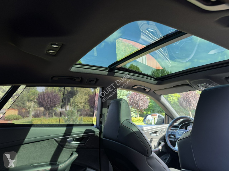Véhicule utilitaire Audi RS Q8