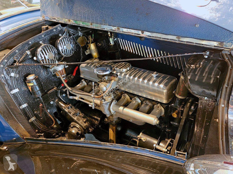 Veicolo commerciale   D6 - 70 Chapron (RHD)
