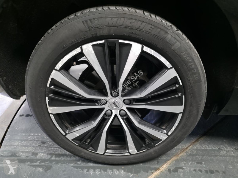 Samochód dostawczy Volvo XC60 B4 Micro-Hybride...