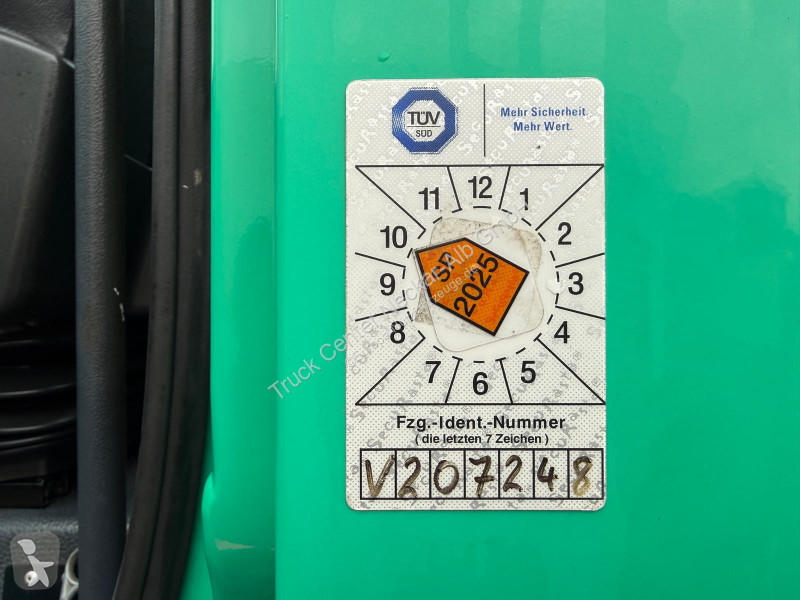 عربة نفعية Unimog   U400...