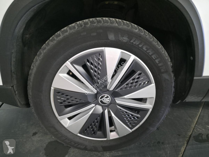 Samochód dostawczy Skoda KAROQ 2.0 TDI SCR -...