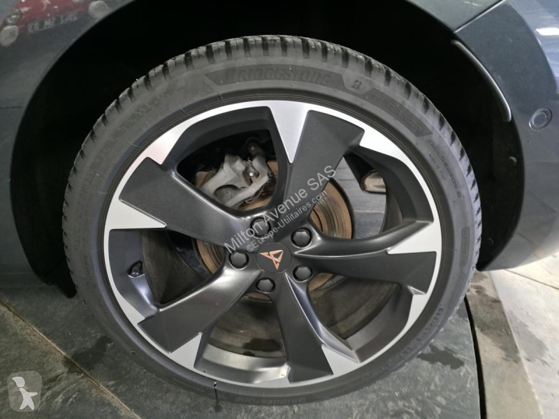 Samochód dostawczy Cupra Leon 2.0 TDI - 150 -...
