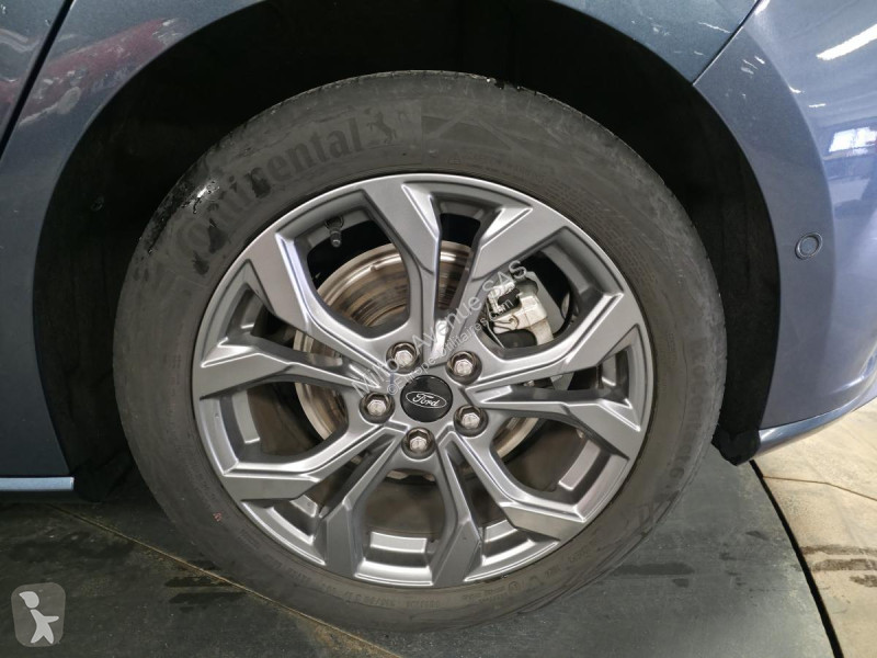 Véhicule utilitaire Ford FOCUS 1.0 EcoBoost...