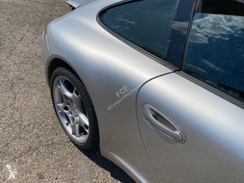 Véhicule utilitaire Porsche