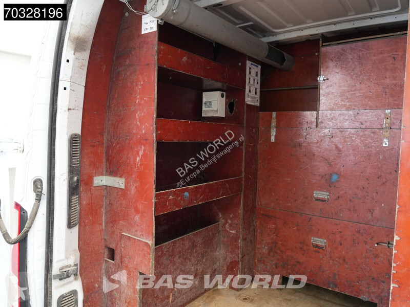 Furgoneta Renault Dubbel Cabine L2H2 LED Airco...