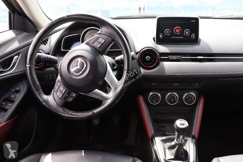 Samochód dostawczy Mazda  CX3
