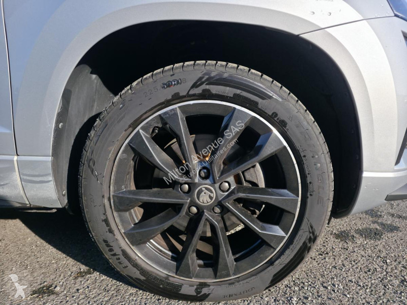 Samochód dostawczy Skoda KAROQ 2.0 TDI SCR -...