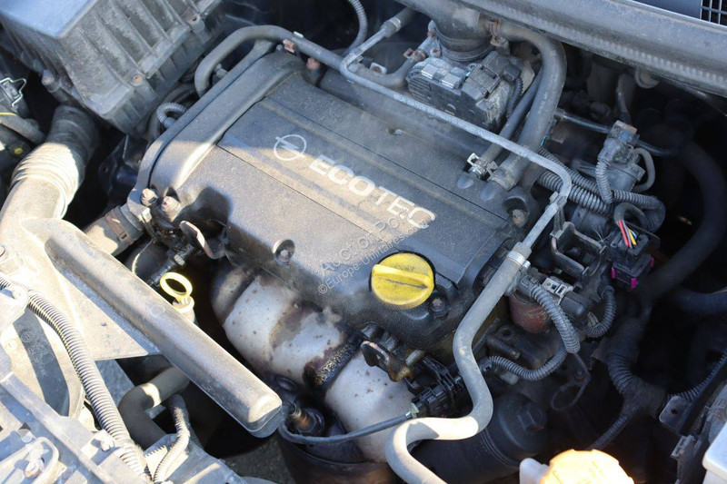 عربة نفعية Opel