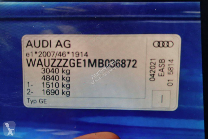 Furgoneta Audi  S Line e-tron