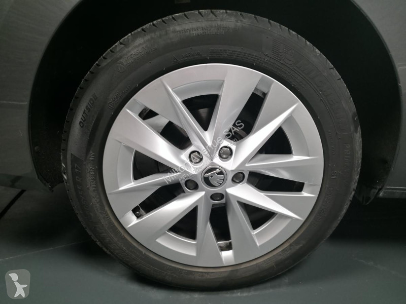 عربة نفعية Skoda OCTAVIA Combi 2.0 TDI - 150 -...