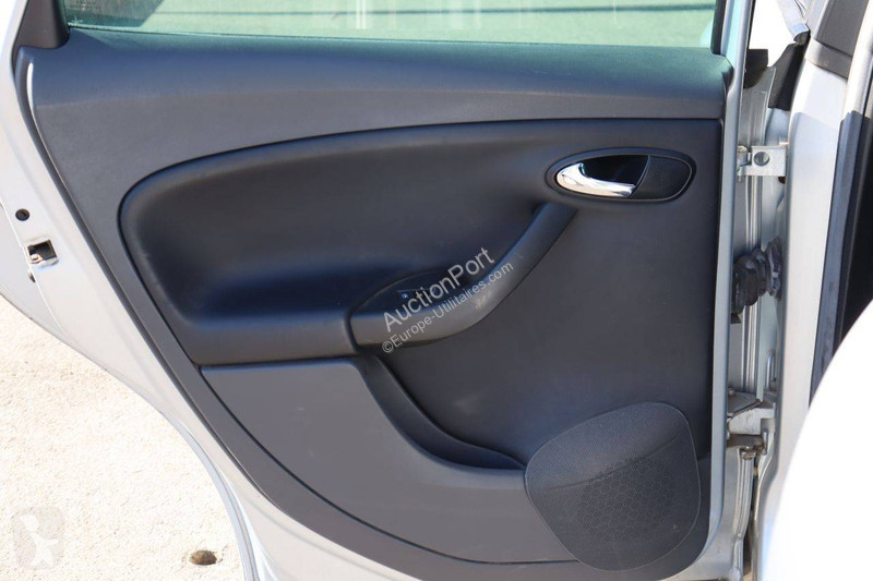Samochód dostawczy Seat