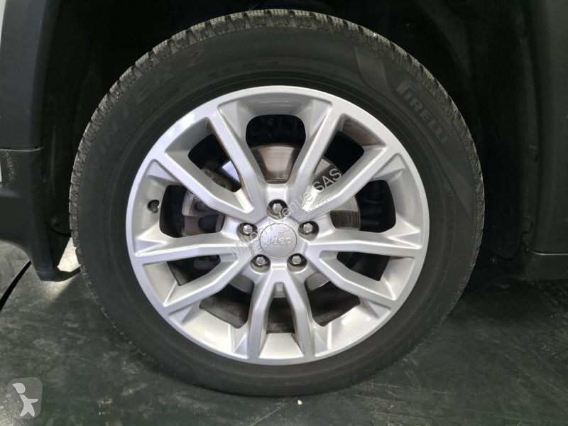 Véhicule utilitaire Jeep 1.3 GSE T4 130 4x2...