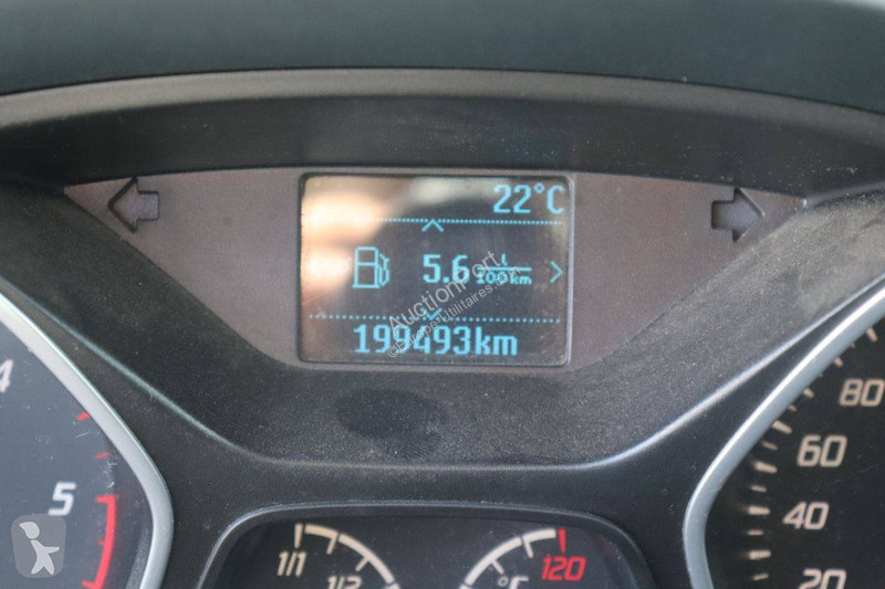 Véhicule utilitaire Ford Grand