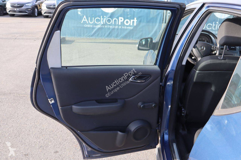 Véhicule utilitaire Mercedes A180 A-lasse