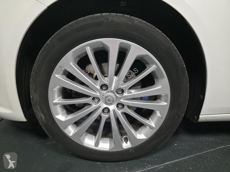 Véhicule utilitaire Opel Grand Sport 1.6 CDTI...