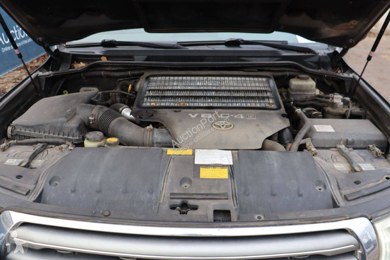 Furgoneta Toyota LANDCRUISER (200 SERIES)