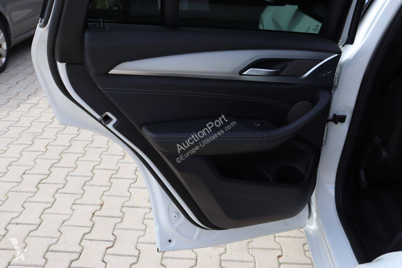 Nyttofordon BMW  X4 M Competition