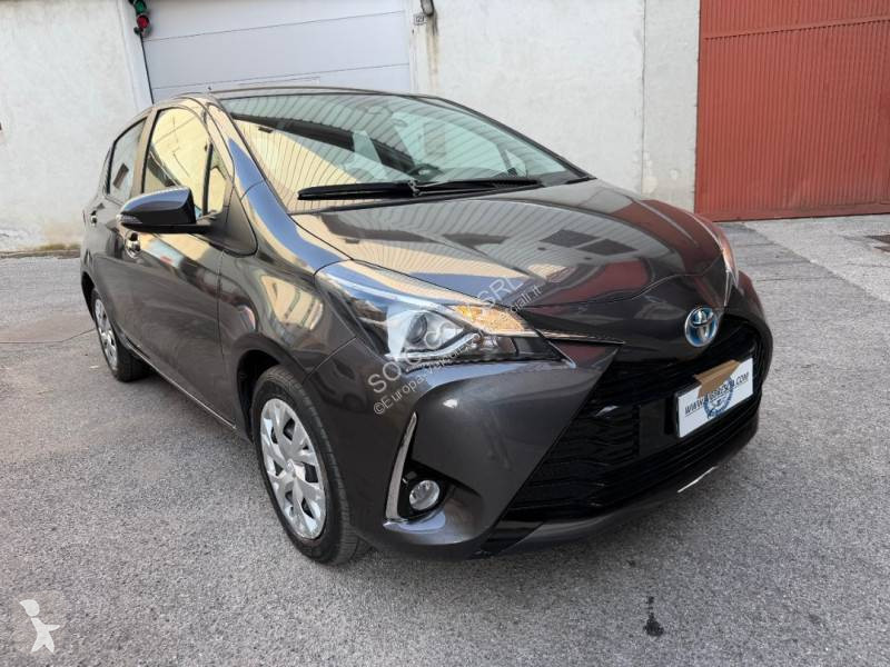 Furgoneta Toyota 1.5 VVT-I 100 hybride