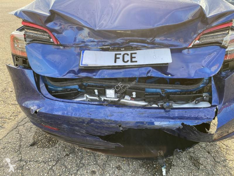Véhicule utilitaire Tesla