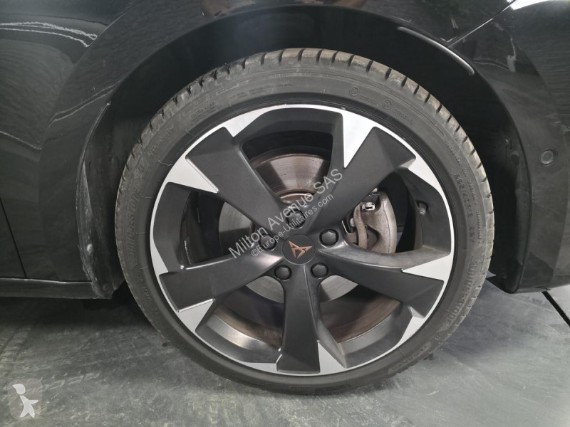 Véhicule utilitaire Cupra Sportstourer 1.4...
