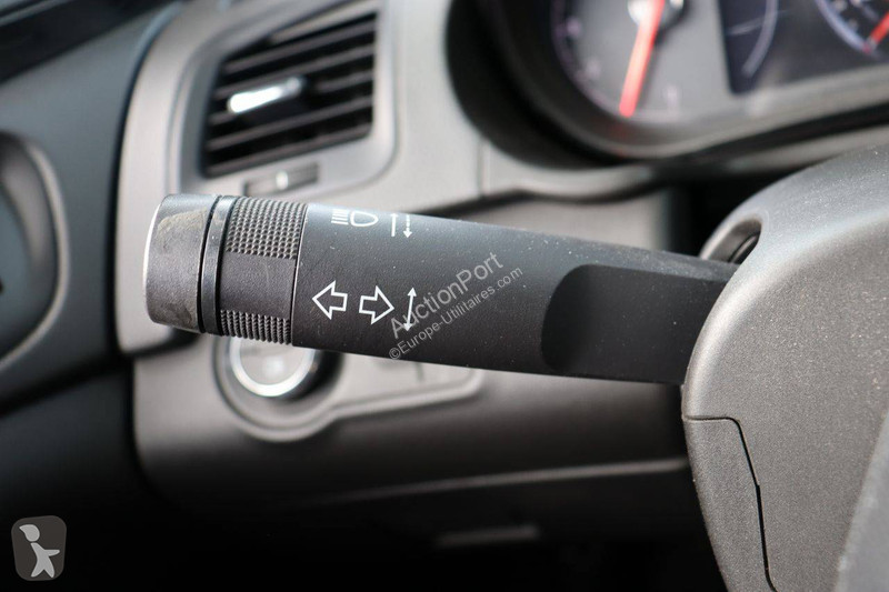 Véhicule utilitaire Opel Sports SW