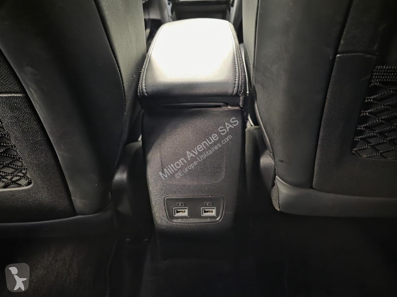 Véhicule utilitaire Peugeot 1.2i PureTech 12V -...