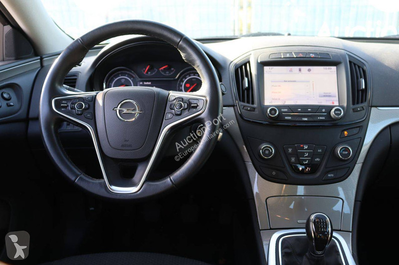 Véhicule utilitaire Opel