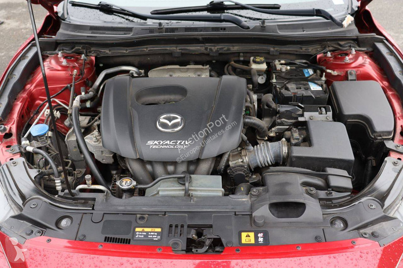 Mazda  3 van