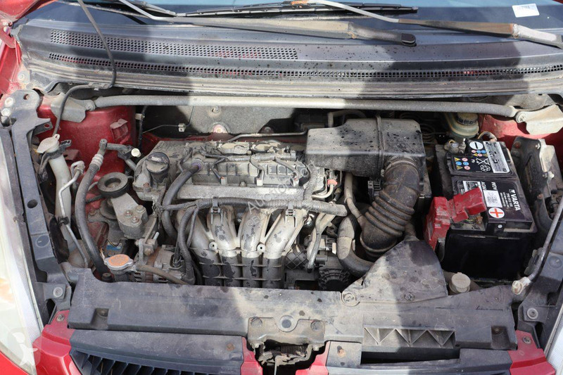 Furgoneta Mitsubishi