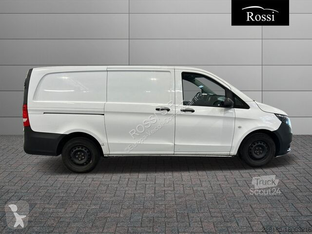 Užitkové vozidlo Mercedes III 114 - vito 114...