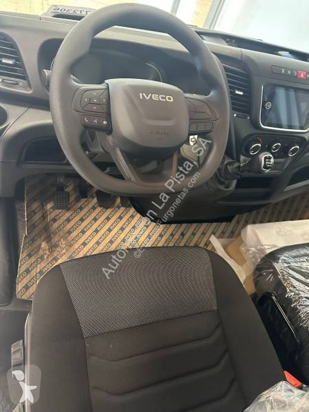 Autoutilitară Iveco