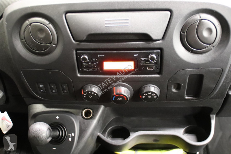 Veículo utilitário Renault 170PK AUTOMAAT...