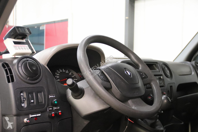 Furgoneta Renault 2.3 dCi HOOGWERKER...